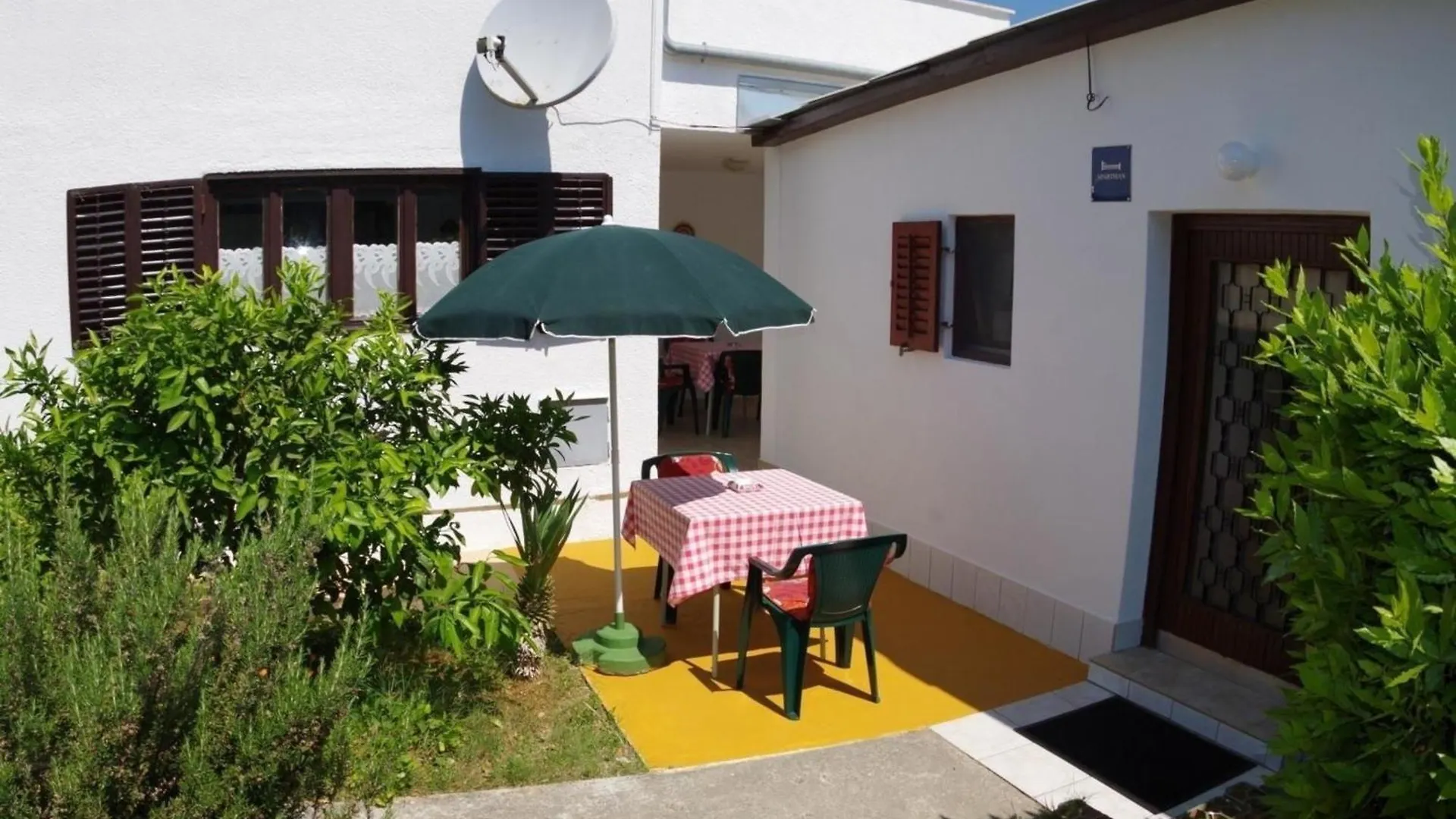 Appartement In Premantura Mit Grill, Terrasse Und Garten Apartment