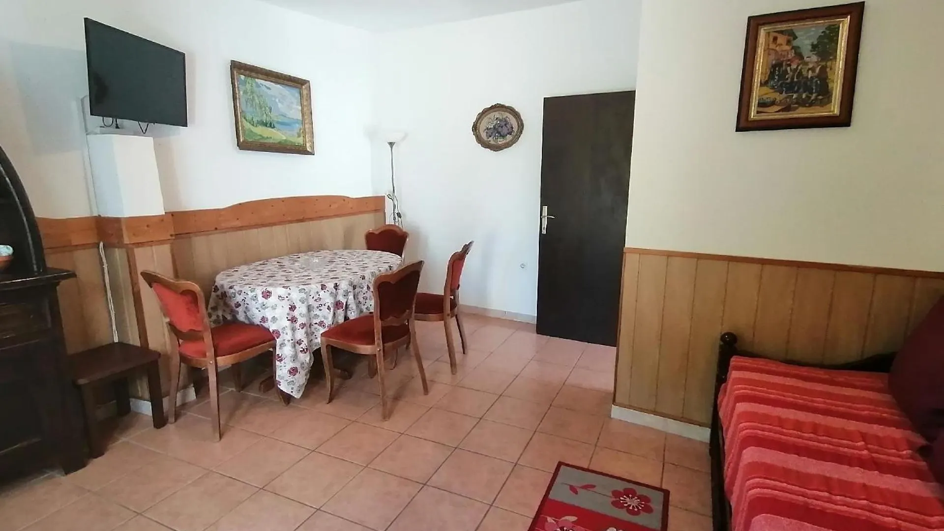 Appartement In Premantura Mit Grill, Terrasse Und Garten 0*,