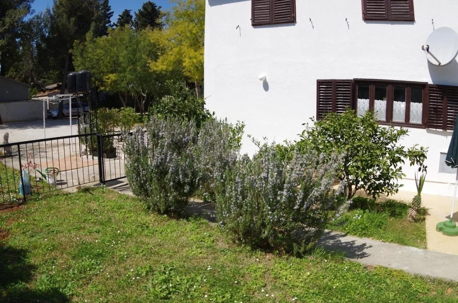 Apartment Appartement In Premantura Mit Grill, Terrasse Und Garten Croatia